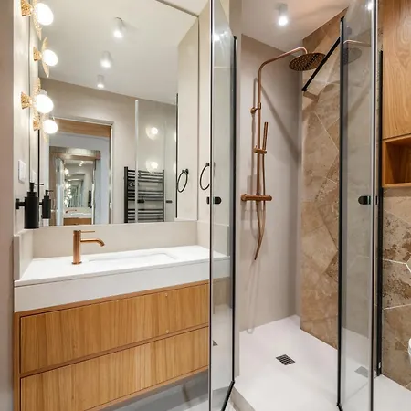 Maison Elia, Boutique 1 Min & Old Town Ac * Menton