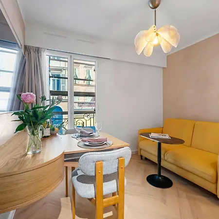 Maison Elia, Boutique 1 Min & Old Town Ac *